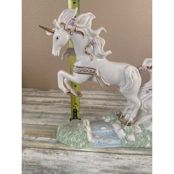 Lenox Leap of the Unicorn Figurine 2005 Fine Ivory China Fantasy Statue - Picture 16 of 16